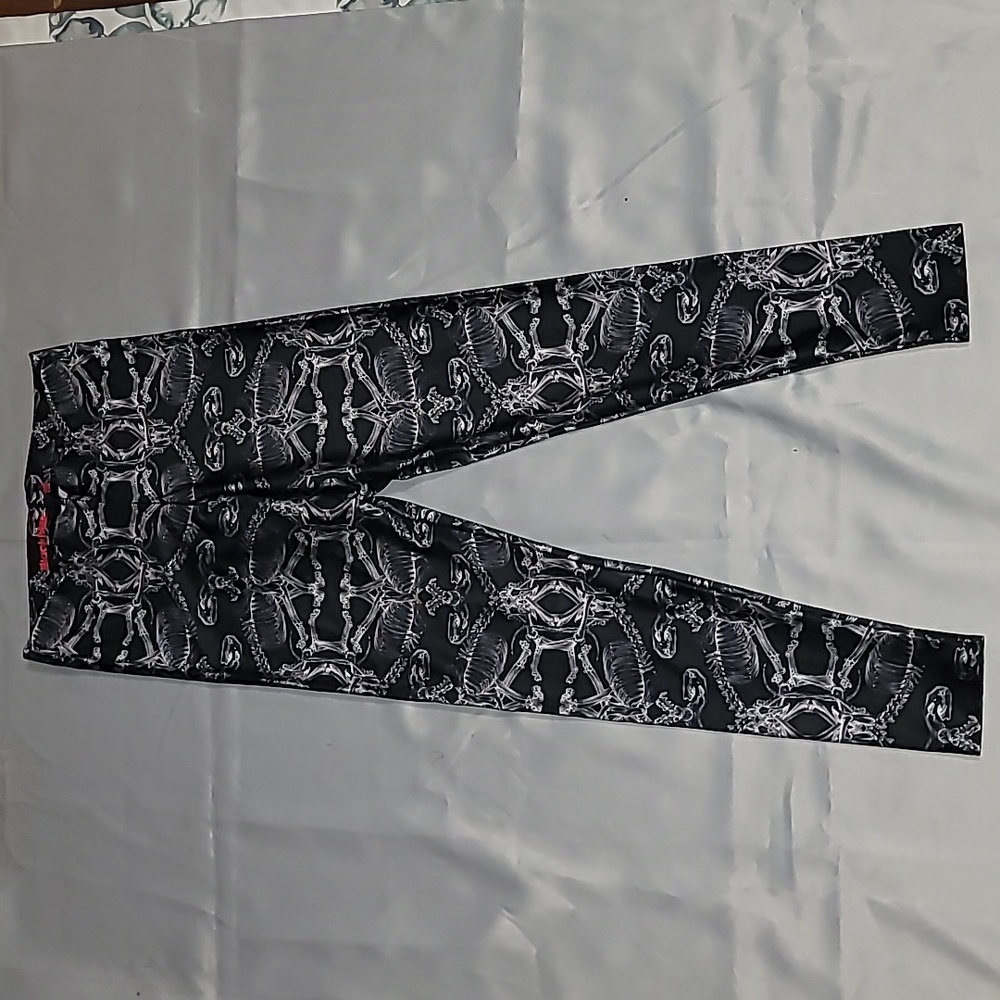 Limited Blackmilk Dead Cat Leggings M
